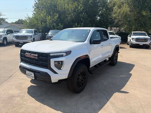 New 2026 GMC Canyon Elevation AWD/4WD image 2