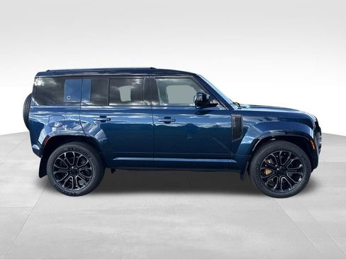 New 2026 Land Rover Defender 110 OCTA image 6