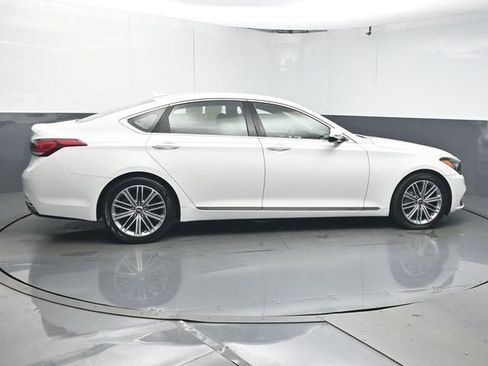 Used 2020 Genesis G80 3.8 RWD image 8