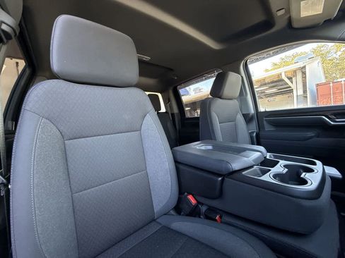 Used 2025 Chevrolet Silverado 2500 LT w/ Convenience Package AWD/4WD image 27
