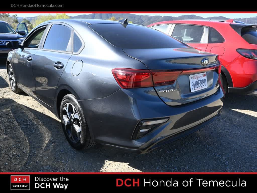 Used 2021 Kia Forte LXS FWD image 4