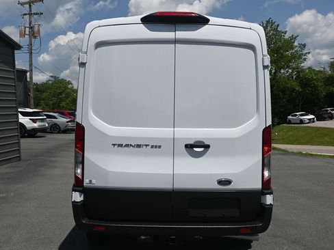 New 2025 Ford Transit 250 148 Medium Roof image 8