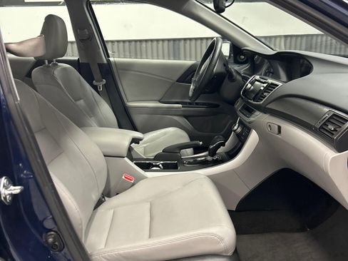 Used 2015 Honda Accord EX-L image 14