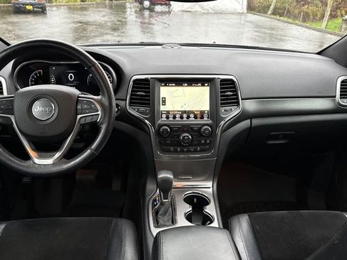 Used 2018 Jeep Grand Cherokee Altitude image 19