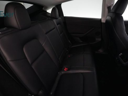 Used 2023 Tesla Model Y Performance AWD/4WD image 5
