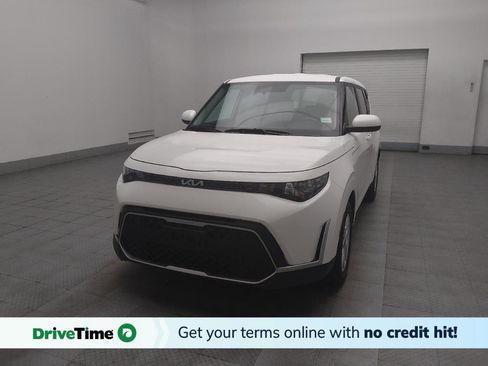 Used 2025 Kia Soul LX w/ LX Technology Package image 1