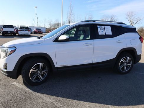 Used 2020 GMC Terrain SLT image 9