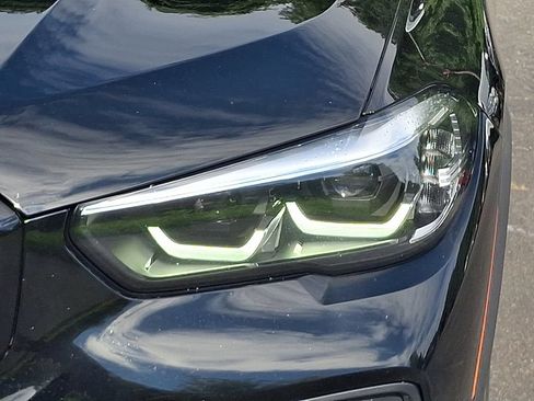 Used 2023 BMW X5 sDrive40i w/ Climate Comfort Package RWD image 9