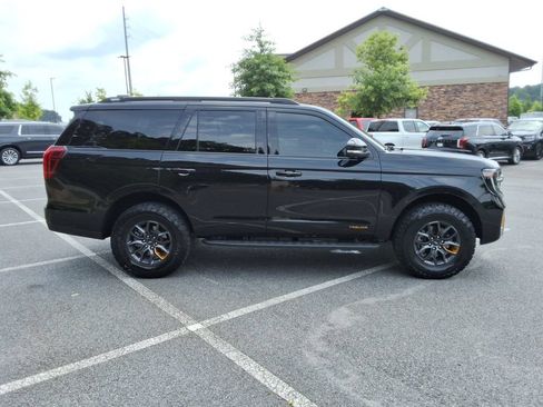 Used 2026 Ford Expedition Tremor AWD/4WD image 4
