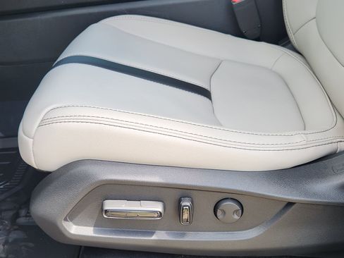 New 2026 Honda Pilot Touring image 22