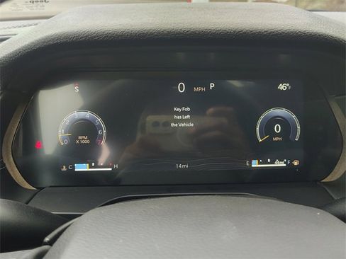 New 2025 Jeep Grand Cherokee Altitude w/ Trailer Tow Package image 17