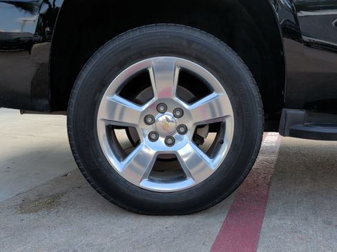 Used 2016 Chevrolet Tahoe LT RWD image 13