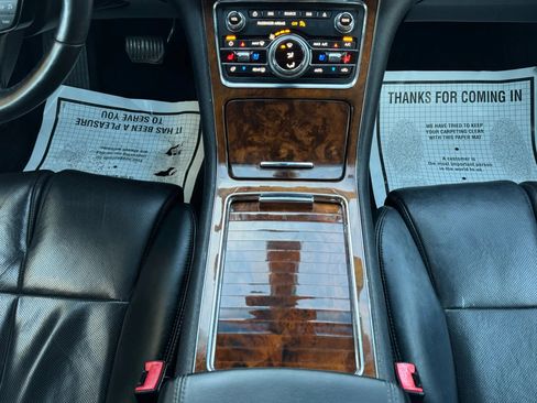 Used 2017 Lincoln Continental Reserve w/ Climate Package image 21