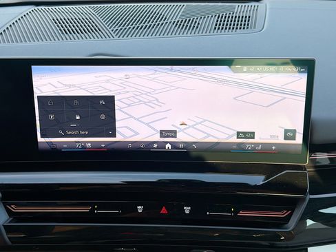 New 2026 BMW 530i w/ Convenience Package image 33