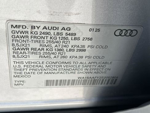 Certified 2025 Audi Q5 2.0T Premium Plus w/ Premium Plus Package image 35