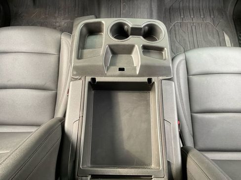 Used 2023 GMC Sierra 1500 Pro w/ Pro Value Package image 11