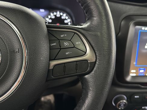Used 2021 Jeep Renegade Limited w/ Sun & Sound Group AWD/4WD image 23