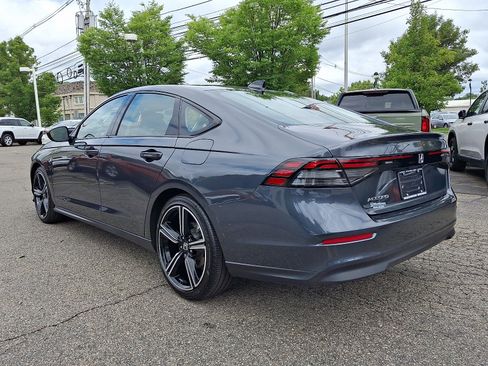 Used 2026 Honda Accord SE image 6