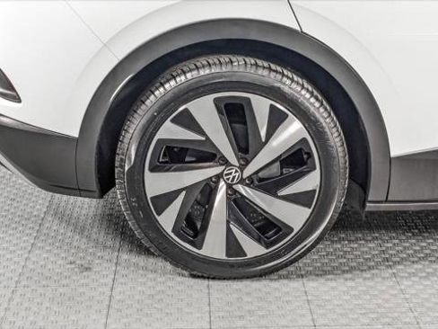 Used 2021 Volkswagen ID.4 Pro S w/ Gradient Package image 36