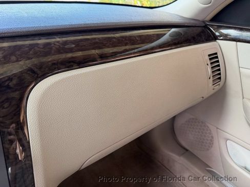 Used 2008 Cadillac DTS FWD image 41