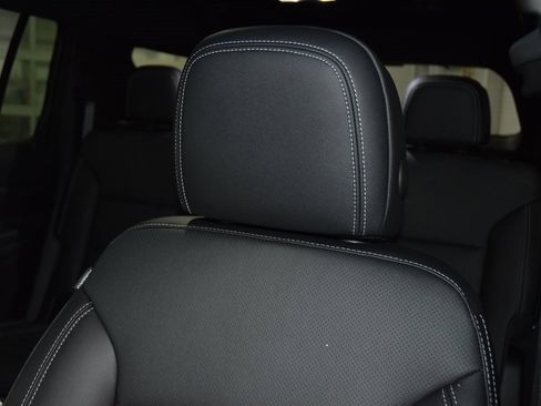 New 2026 Chevrolet Traverse LT w/ Midnight/Sport Edition image 39