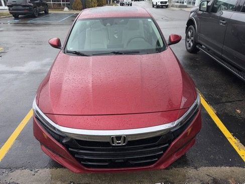Used 2018 Honda Accord EX image 2