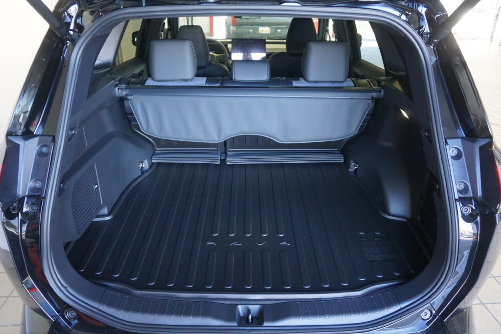 Used 2026 Toyota RAV4 XSE w/ Panoramic Sun Roof Package AWD/4WD image 18