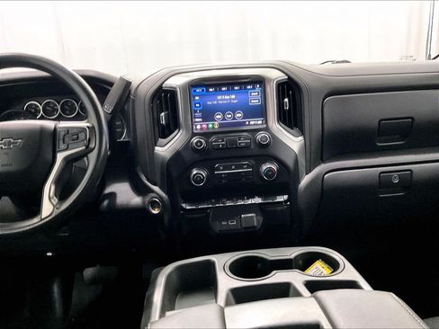Used 2020 Chevrolet Silverado 1500 RST AWD/4WD image 18