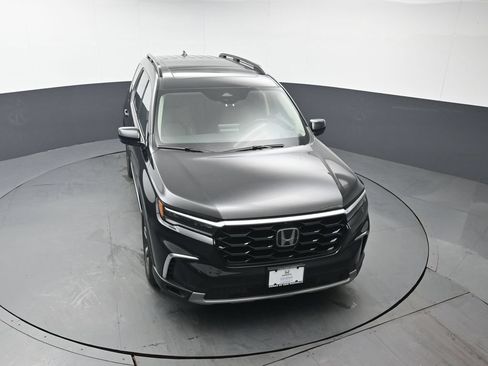 Used 2023 Honda Pilot Elite image 46