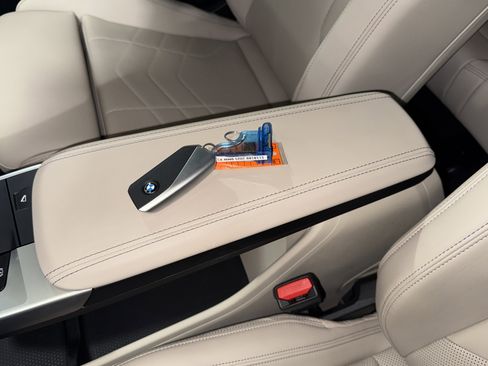 Certified 2025 BMW X1 xDrive28i w/ Premium Package image 29