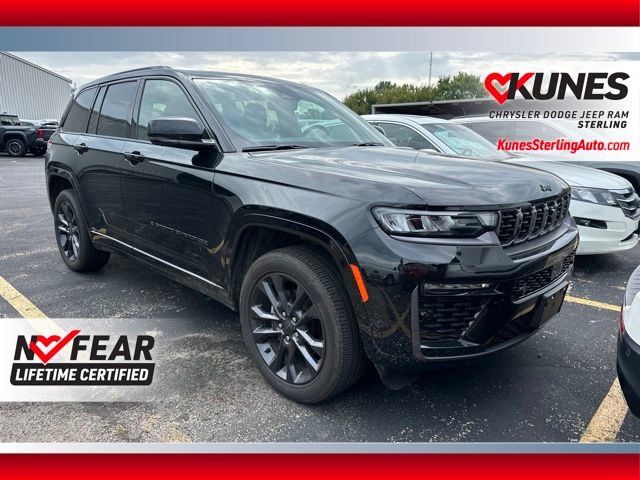 Used 2026 Jeep Grand Cherokee Limited AWD/4WD image 1