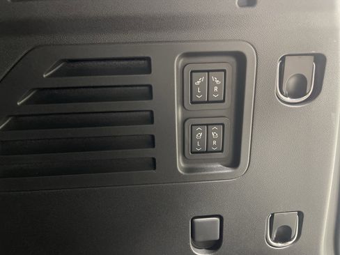 New 2026 Buick Enclave Preferred w/ Power Package image 15