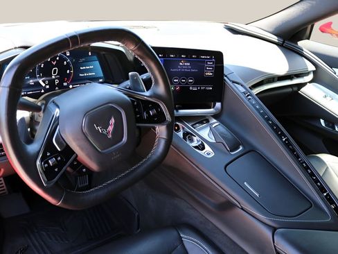 Used 2022 Chevrolet Corvette Stingray Preferred Cpe w/ 2LT RWD image 19