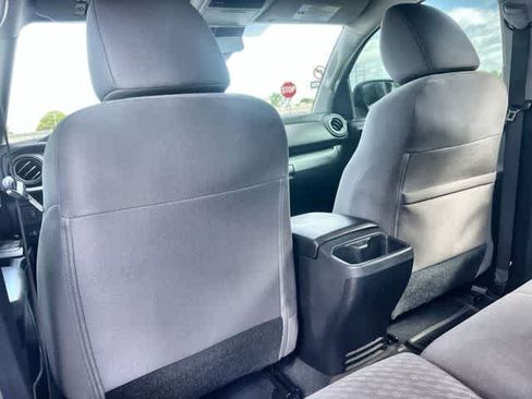 Used 2021 Toyota Tacoma SR w/ SR Convenience Package RWD image 13