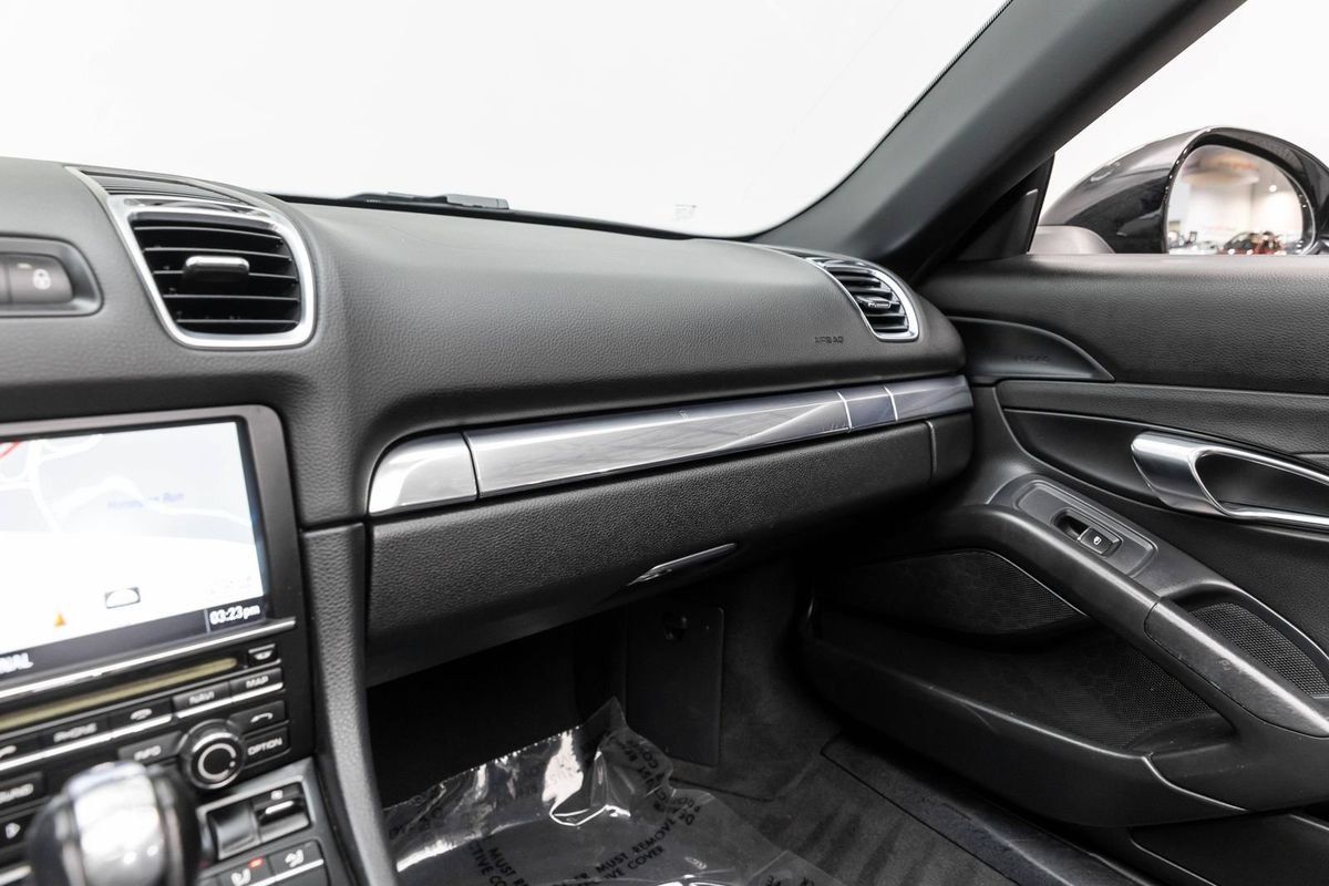 Used 2014 Porsche Boxster RWD image 23
