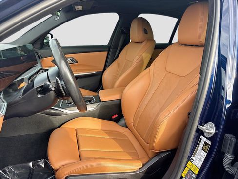 Used 2023 BMW 330e 330e w/ M Sport Package image 23