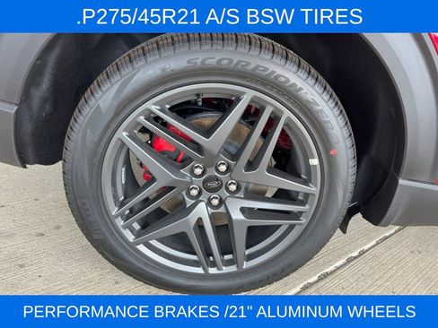 New 2025 Ford Explorer ST-Line w/ Premium Package image 22