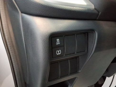 Used 2017 Honda CR-V LX image 20