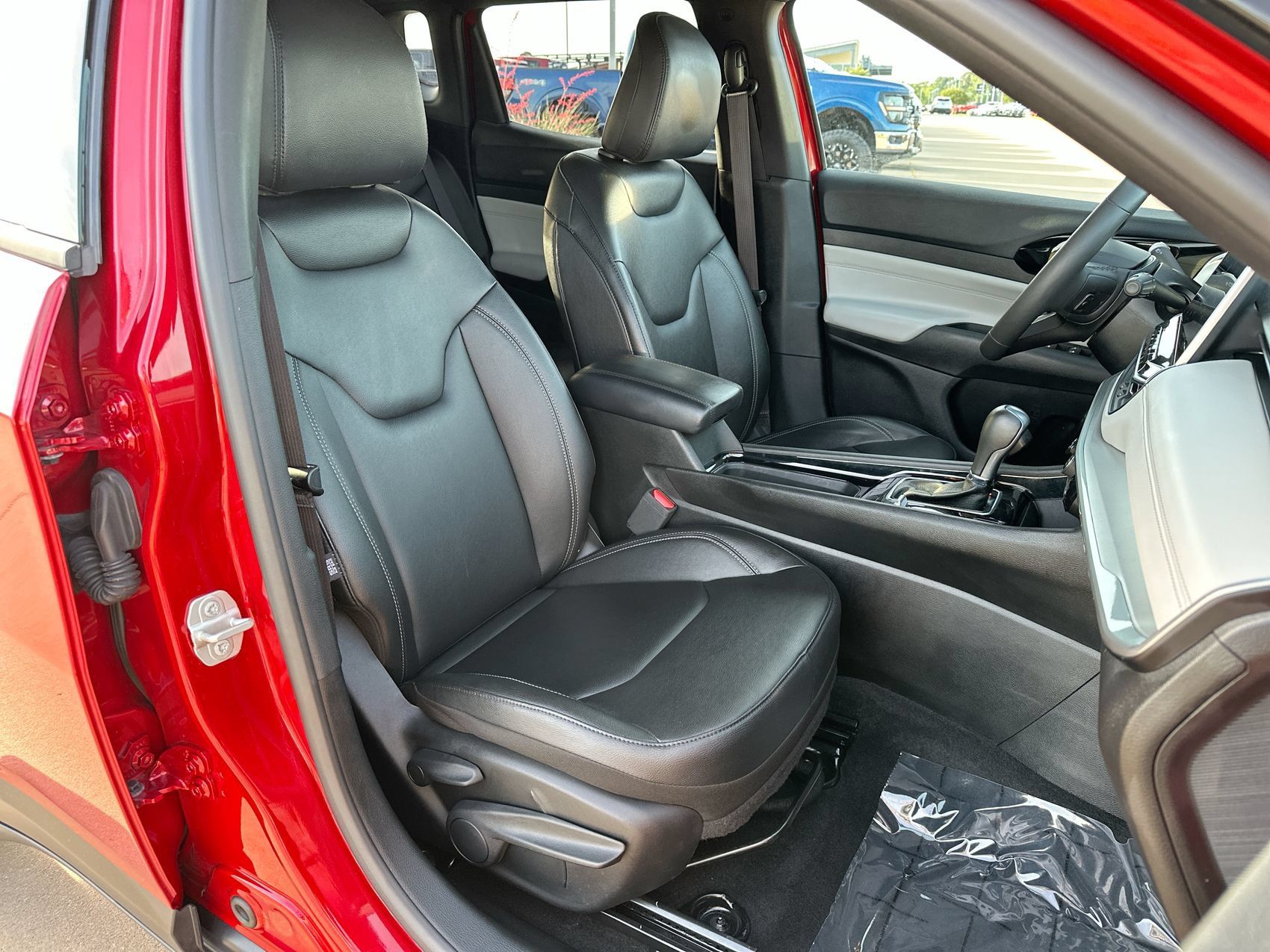 Used 2025 Jeep Compass Limited AWD/4WD image 24