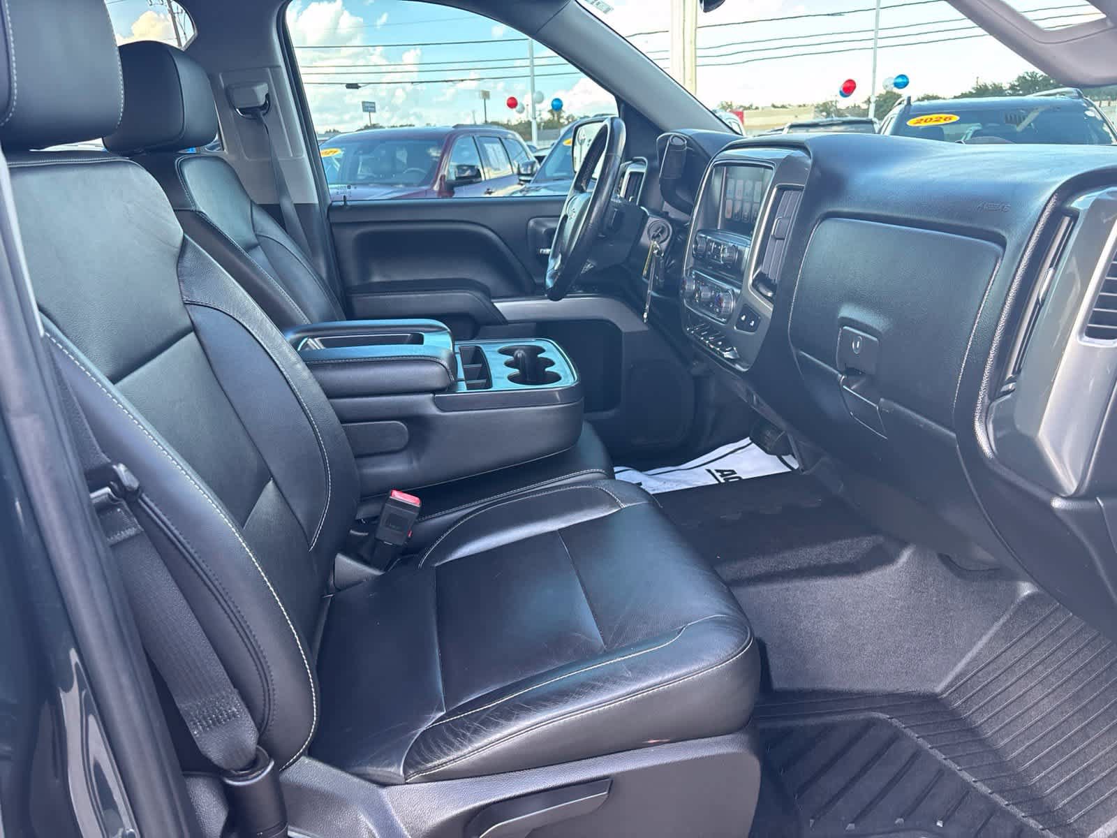 Used 2018 Chevrolet Silverado 1500 LT w/ Texas Edition AWD/4WD image 13