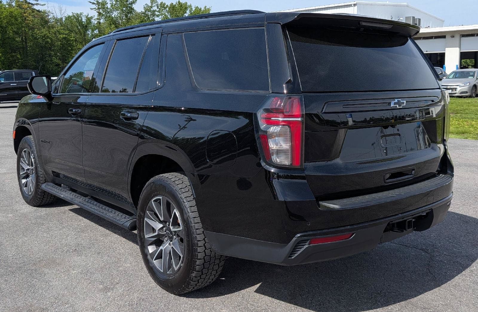 Used 2023 Chevrolet Tahoe Z71 AWD/4WD image 9