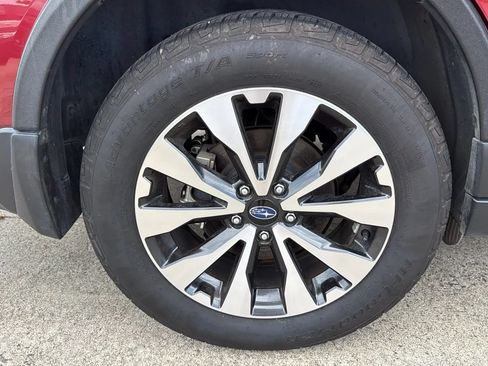 Used 2016 Subaru Outback 2.5i Limited AWD/4WD image 23