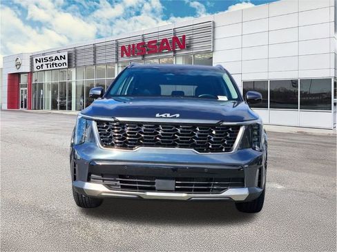 Used 2024 Kia Sorento S image 2