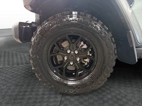 Used 2024 Jeep Wrangler Sport AWD/4WD image 14