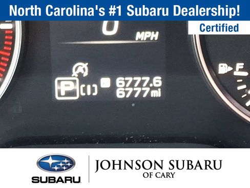 Used 2025 Subaru Crosstrek 2.5i Premium AWD/4WD image 13