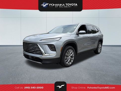 Used 2026 Buick Enclave Preferred w/ Power Package AWD/4WD image 1