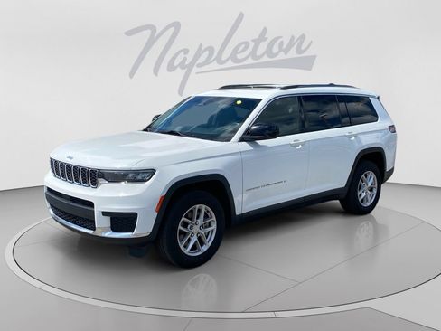 Used 2021 Jeep Grand Cherokee L Laredo w/ Luxury Tech Group I AWD/4WD image 1
