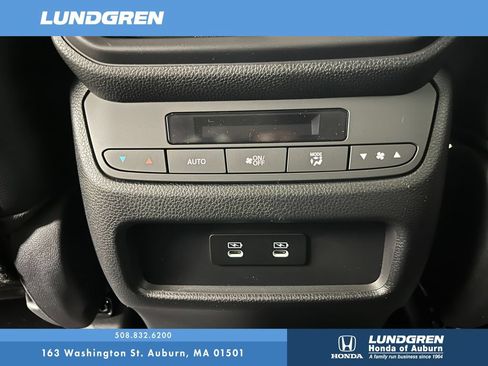 New 2026 Honda Pilot Touring image 21
