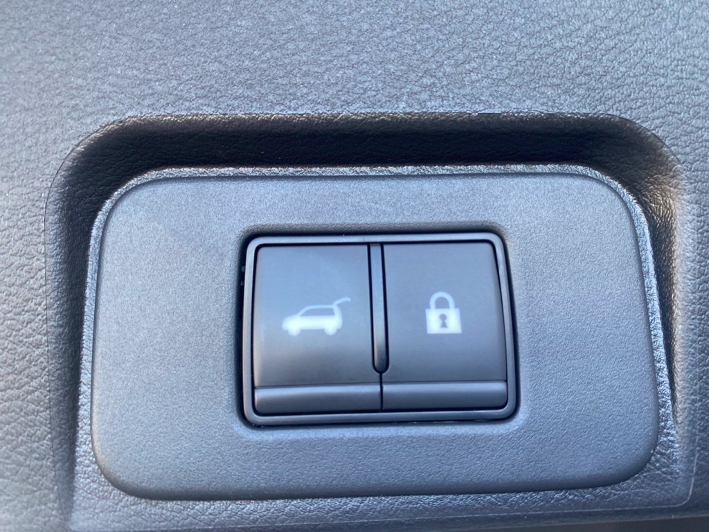 Certified 2026 Nissan Rogue SV w/ Cold Weather Package FWD image 31