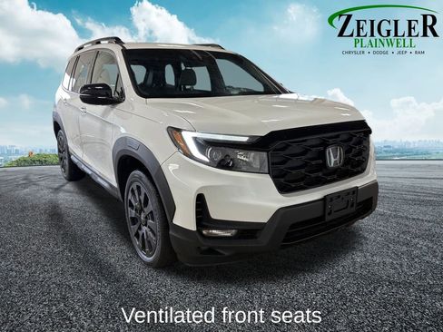 Used 2022 Honda Passport Elite image 16